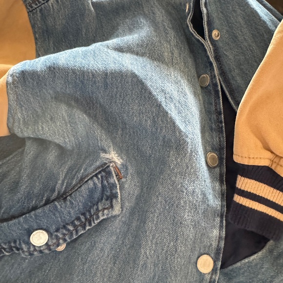 Mixed Media Denim & Canvas Bomber Jacket
BLANKNYC Size XS - Picture 7 of 11